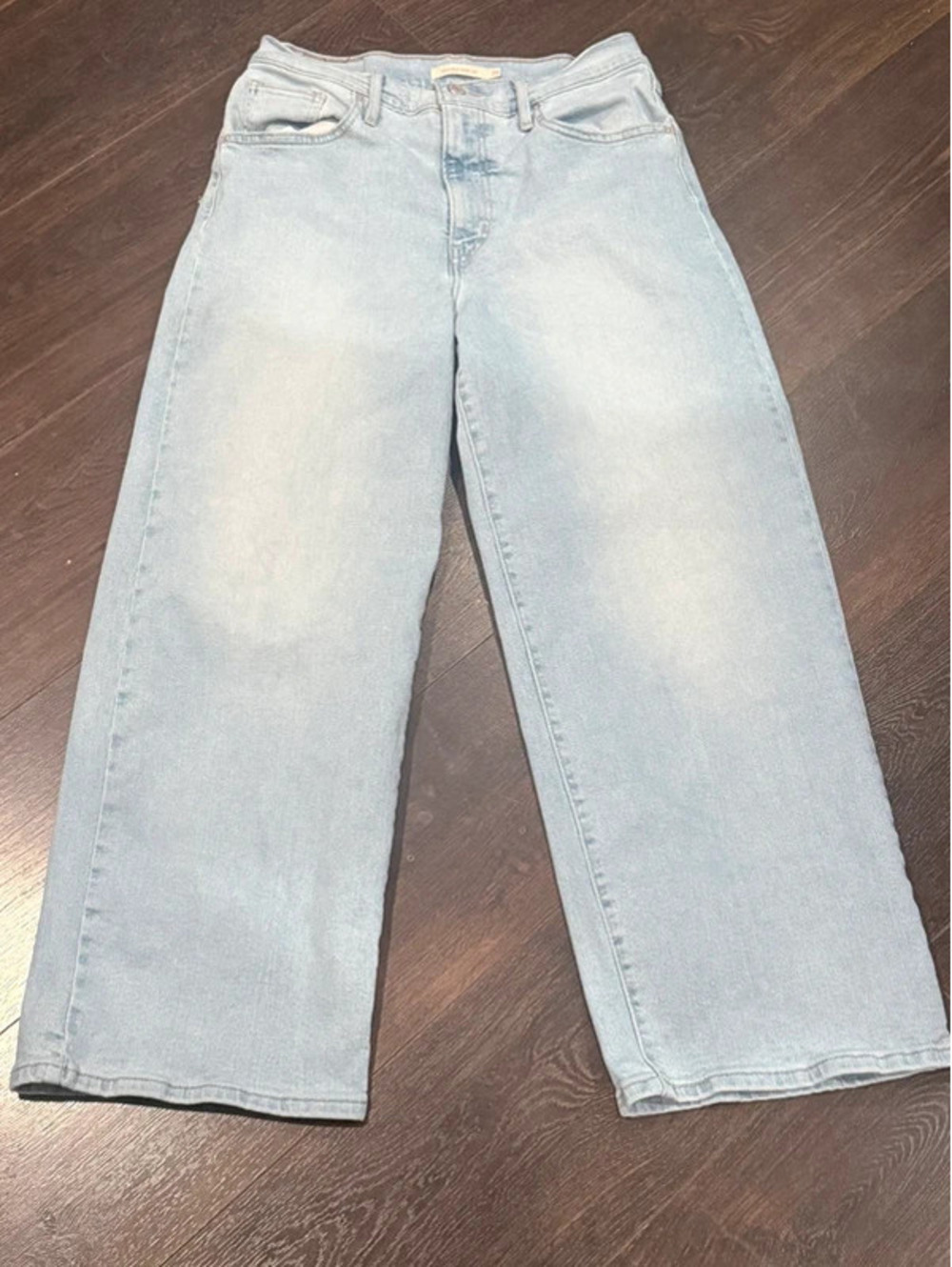 Levi’s High-Rise Wide Leg Women’s Jeans Size 28 Light Wash 1578
